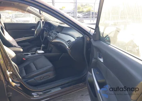 2013 Honda Crosstour Ex-L from USA, damaged, VIN 5J6TF3H56DL002167